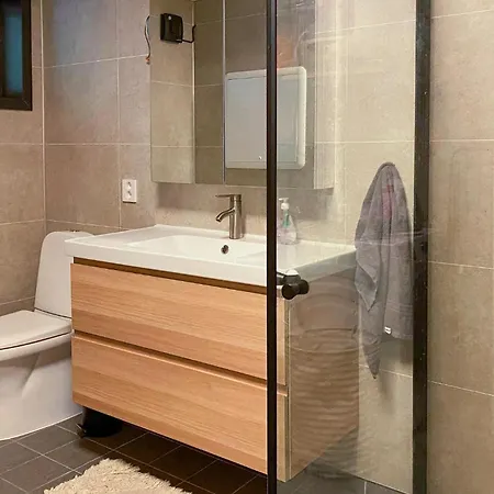 Holiday home 4 Bedroom Beautiful In