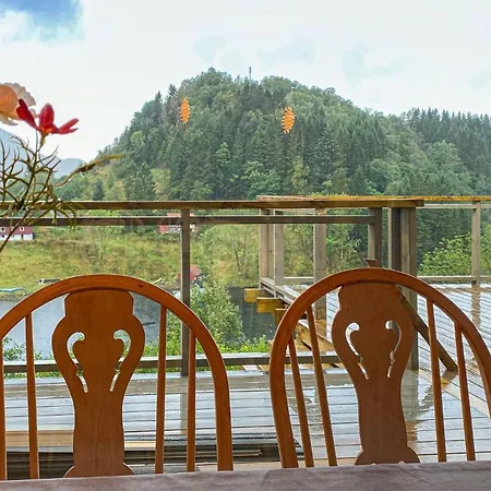 Holiday home 4 Bedroom Beautiful In *